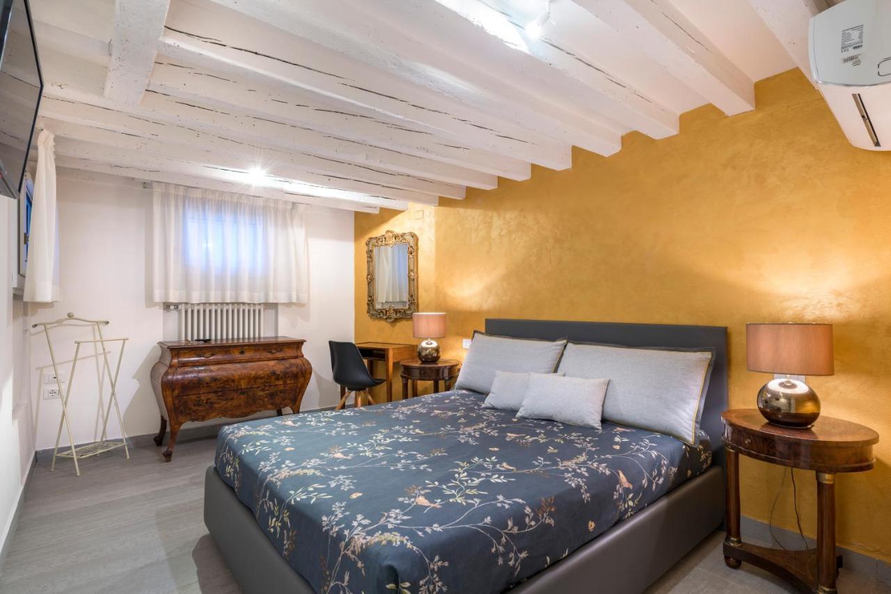 Tre Elementi, Guest House Close The Grand Canal Wenecja Zewnętrze zdjęcie